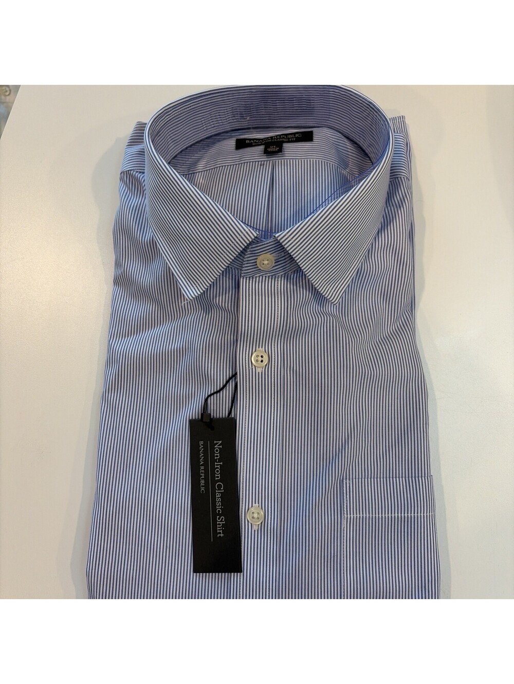 Banana Republic Mens XL Classic Fit Non Iron  Shirt Blue Pinstripes Long Sleeve